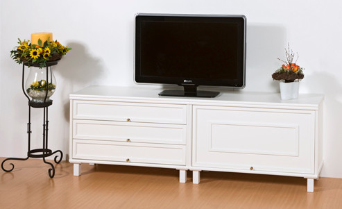Björkman tv-taso 174
