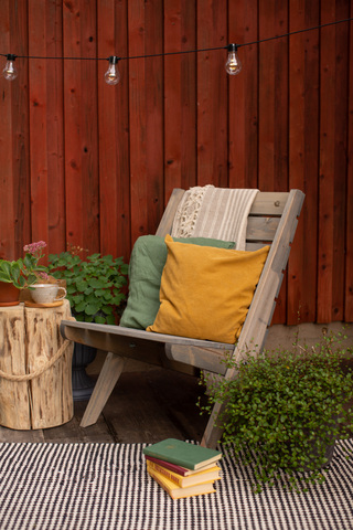 EcoFurn Granny tuoli miljöökuva, harmaa