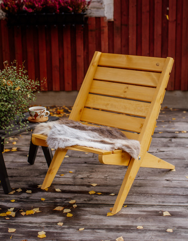 EcoFurn Granny tuoli miljöökuva, okra