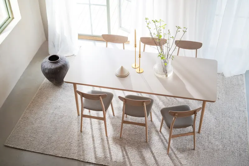 Rowico Fairmount ruokapöytä 220x95 miljöökuva, valkoinen/valkopesty