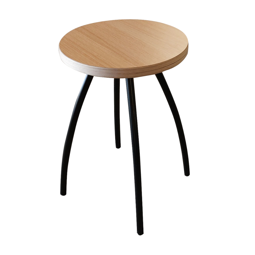 PIPE jakkara 46 maalattu runko, musta/laminaattipintainen vaneri tammikuosi