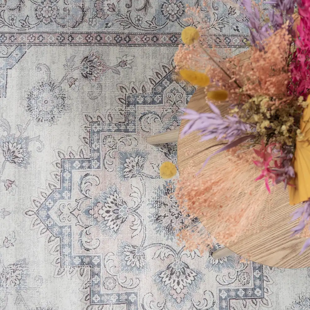 Sofia itämainen matto miljöökuva, vaaleansininen