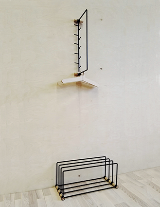 Ilma seinänaulakko miljöökuva, musta